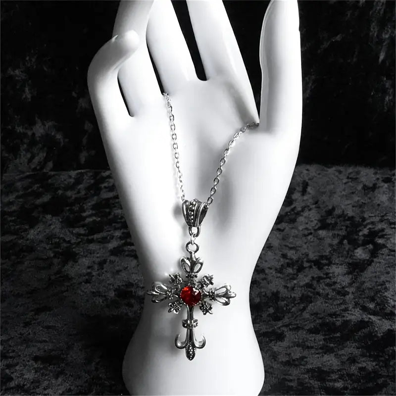 Veldrith | Noirelle White Gold Necklace