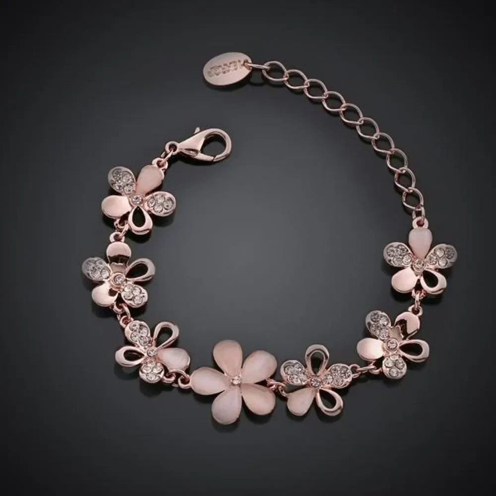 Blythe | Antique Rose Flower Rose Gold Bracelet
