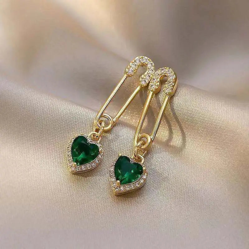 Amarisse | Viridelle Gold Dangle Earrings