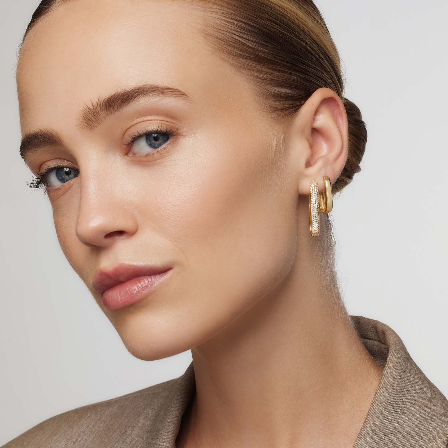 Icona™ | Gold Large Pave Hoop Earrings